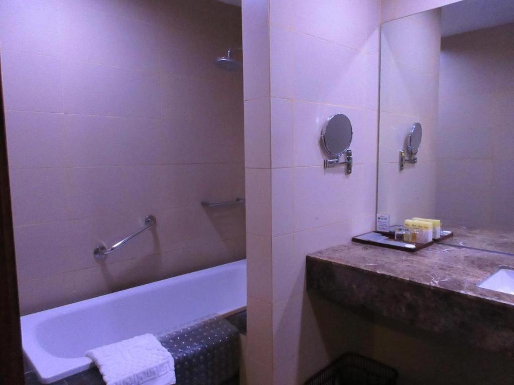 Hotel Aifa Лабуан Экстерьер фото