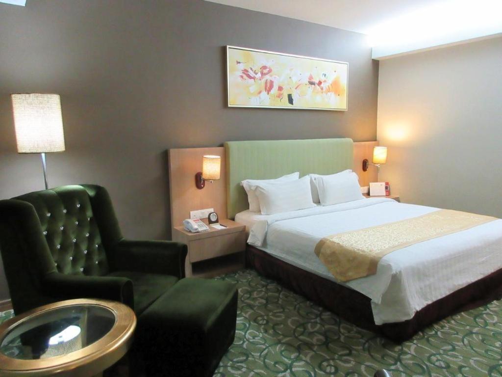 Hotel Aifa Лабуан Экстерьер фото